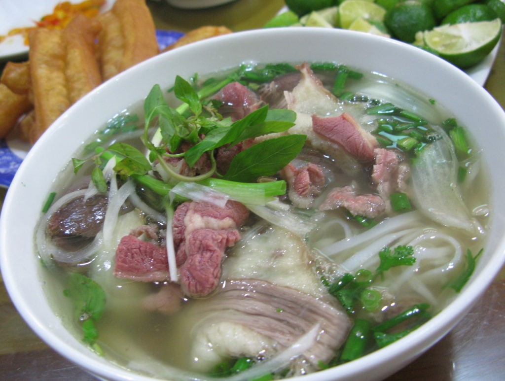 Vietnamese food ultimate guide local cuisines photo Pho Hanoi 1024x773 Vietnamese food ultimate guide local cuisines