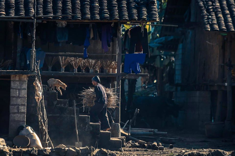 Visit Tay tribe village Ban Gioc waterfall Visit Tay tribe village Ban Gioc waterfall