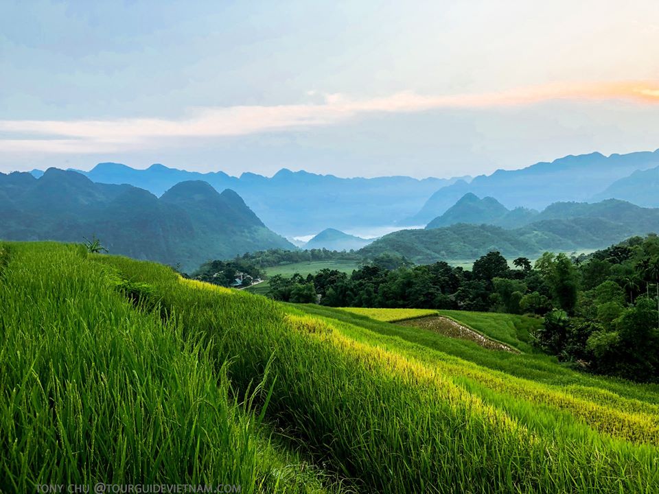 núi non hùng vĩ và đẹp mê hoặc nơi rừng xanh pù luông Puluongtour2 P lu ng Thanh H a kinh nghi m du l ch