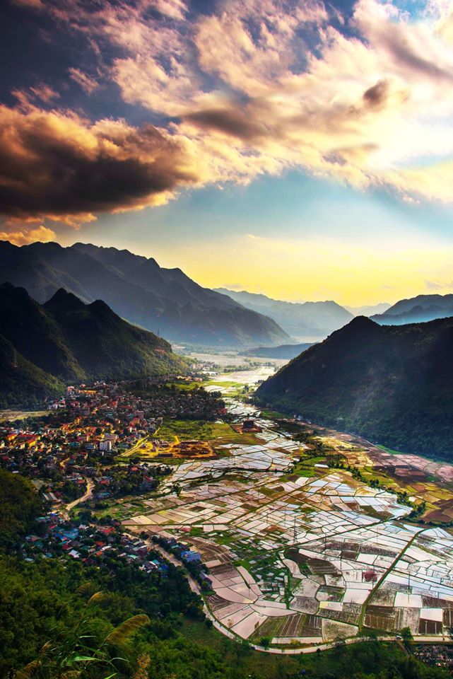 Mai Chau Maichau 1 Off track colorful Northern Vietnam 16 Days