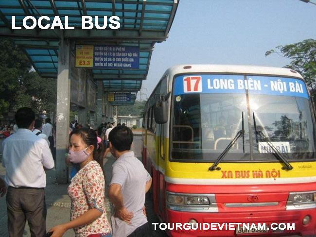 Hanoi airport to old quarter by local bus