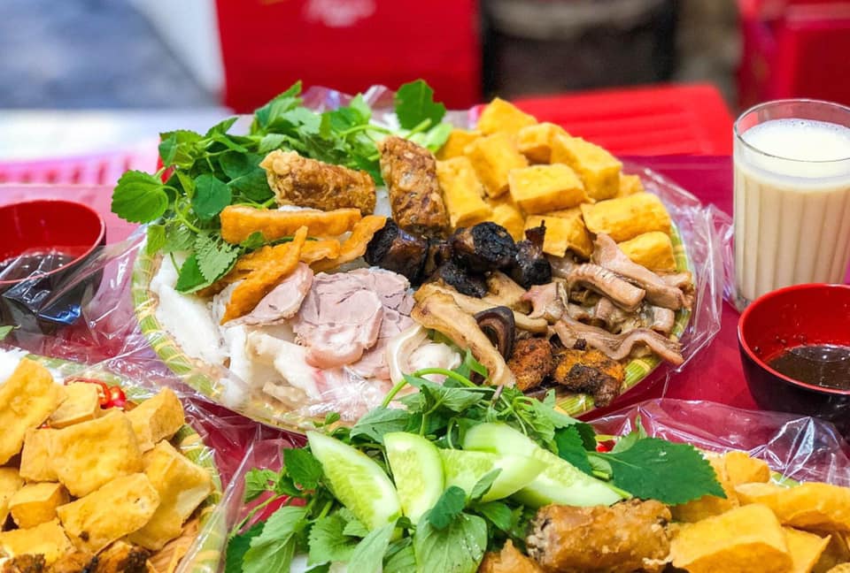 Hanoi food tour Hanoi food tour Get your private guide in Hanoi what to see