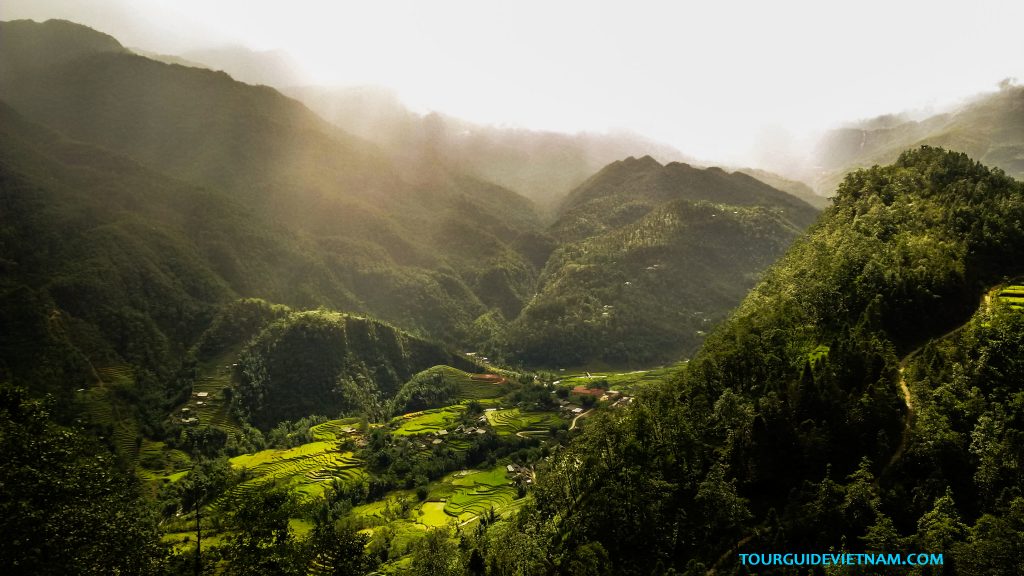 pu luong nature northern vietnam Pu luong nature 2 1024x576 5 day tour around North Vietnam Off the beaten track